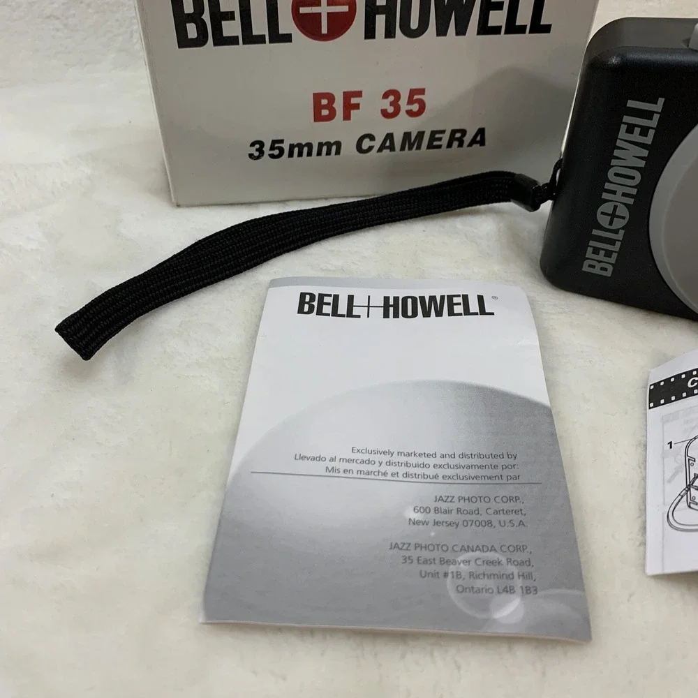 New Bell‎ Howell BF 35 Big Finder 35mm Camera Redeye reduction auto focus flash
